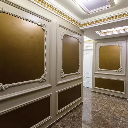 Elite Palace فندق 3*