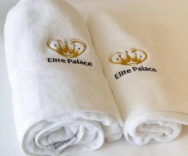 Elite Palace Hotell 3*