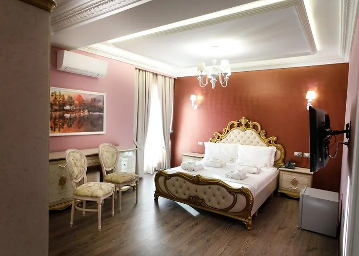 Elite Palace Hotell Collak